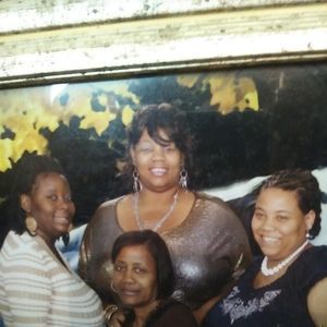 Meet your Posher, Shae